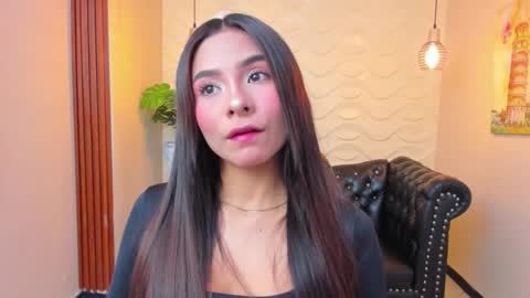 Snapshot of sussy_sweet4u chatting on 28, 9, 2025 sussy_sweet4u online show from 28, 9, 2025