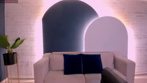 Sussy Bell online show from 6, 1, 2026