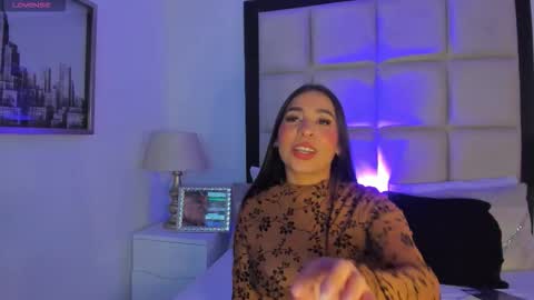 sussyfoxx_ online show from 29, 3, 2026