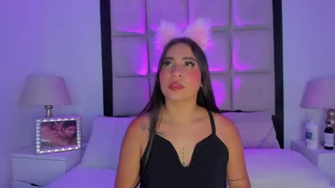 sussyfoxx_ online show from 7, 4, 2026