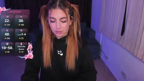 Snapshot of susyamis chatting on 30, 10, 2025 Susy online show from 30, 10, 2025