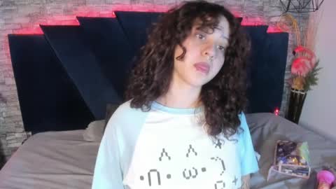 suxan_white online show from 12, 4, 2026