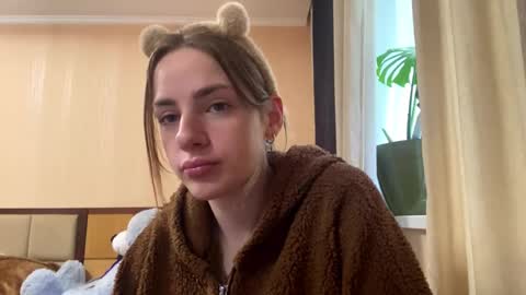 Emila online show from 18, 4, 2026