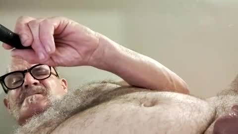 Snapshot of suzuki1250 chatting on 9, 3, 2025 suzuki1250 online show from 9, 3, 2025