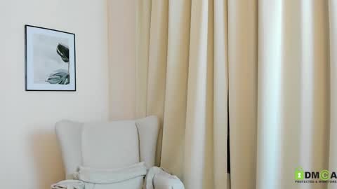 Snapshot of suzyjames chatting on 22, 12, 2024 Suzy next stream Thursday Friday Saturday online show from 22, 12, 2024