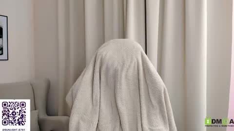 Snapshot of suzyjames chatting on 28, 12, 2024 Suzy next stream Thursday Friday Saturday online show from 28, 12, 2024