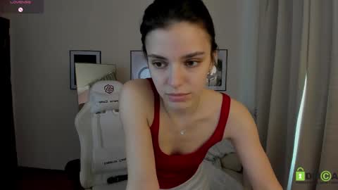 Snapshot of suzyjames chatting on 4, 2, 2025 Suzy next stream Thursday Friday Saturday online show from 4, 2, 2025