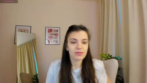 Snapshot of suzyjames chatting on 19, 2, 2025 Suzy next stream Thursday Friday Saturday online show from 19, 2, 2025