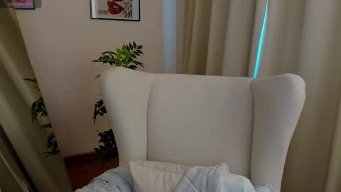 Snapshot of suzyjames chatting on 20, 2, 2025 Suzy next stream Thursday Friday Saturday online show from 20, 2, 2025