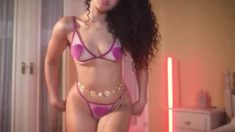 suzysuza online show from 22, 9, 2025