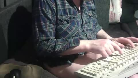Snapshot of swartarn chatting on 24, 1, 2025 ArnSwart online show from 24, 1, 2025