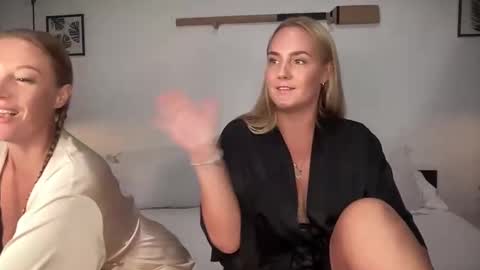 Snapshot of swedish_candii chatting on 5, 3, 2025 Swedish Candii online show from 5, 3, 2025