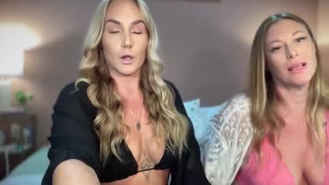 Snapshot of swedish_candii chatting on 15, 2, 2026 Swedish Candii online show from 15, 2, 2026