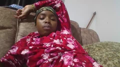 Snapshot of sweerie20 chatting on 16, 12, 2025 sweerie20 online show from 16, 12, 2025