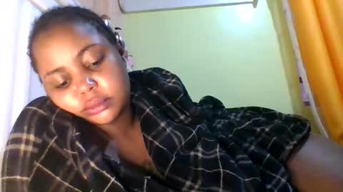 sweet52537 online show from 25, 3, 2026