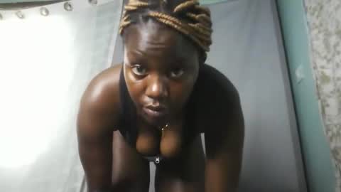 sweet69berry online show from 1, 12, 2025