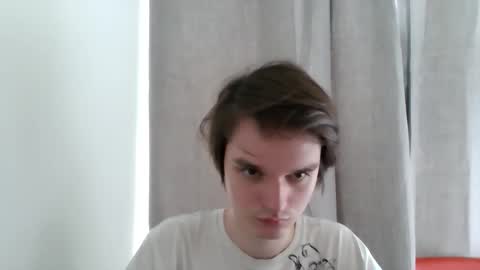 Sweet boy online show from 18, 4, 2026