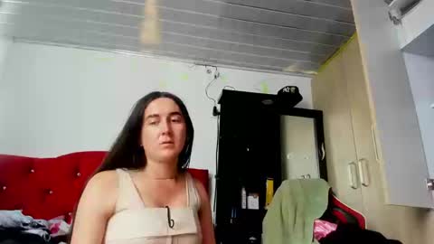 sweet__suck69bitch online show from 24, 9, 2025