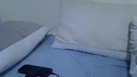 Snapshot of sweet_aly1 chatting on 25, 6, 2026 Alice online show from 25, 6, 2026