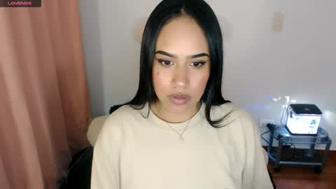 Stephanie online show from 2, 11, 2025