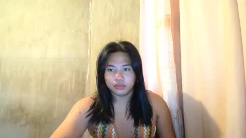 Snapshot of sweet_angel2005 chatting on 7, 10, 2025 Angel online show from 7, 10, 2025