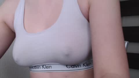 Snapshot of sweet_baby_kate chatting on 15, 1, 2025 Kate and Erica online show from 15, 1, 2025