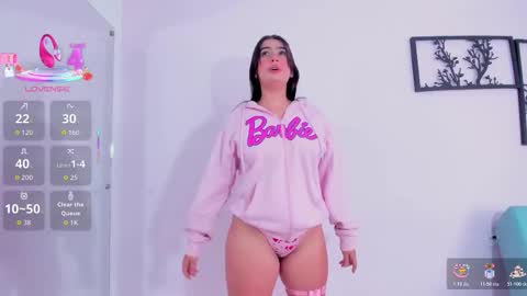 Snapshot of sweet_babyss_ chatting on 22, 10, 2025 MOD Yezka online show from 22, 10, 2025