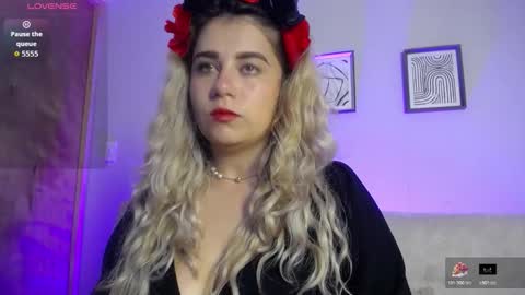 Bella Valery online show from 3, 11, 2025