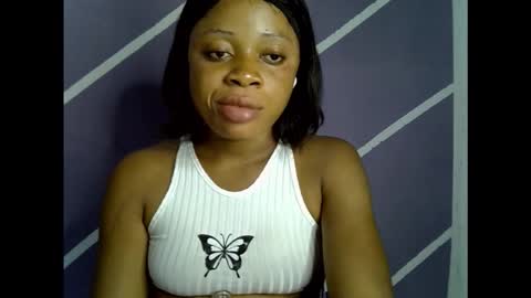 Snapshot of sweet_berry31 chatting on 4, 11, 2025 baby girl online show from 4, 11, 2025