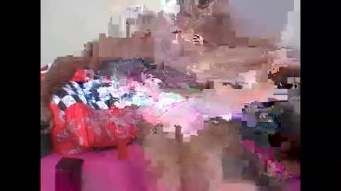 Snapshot of sweet_blackberry93 chatting on 15, 10, 2025 bella online show from 15, 10, 2025