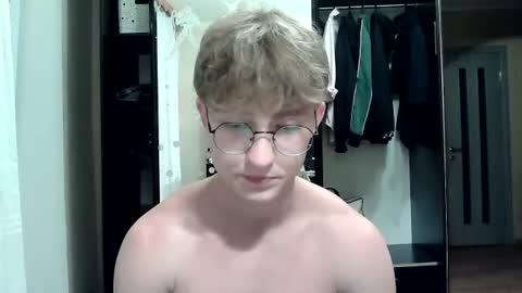 Sweet boy06 online show from 3, 7, 2026