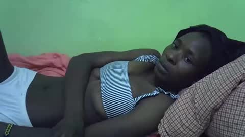 sweet_candie01 online show from 28, 9, 2025