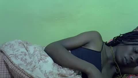 sweet_candie01 online show from 6, 3, 2026