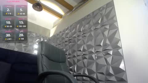 canelaa online show from 14, 11, 2025