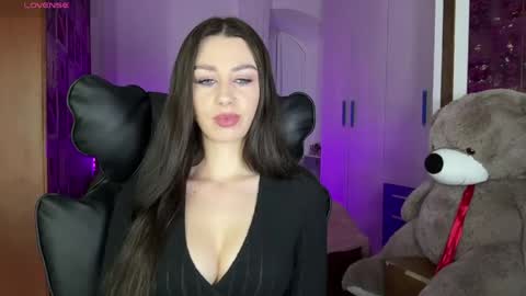Snapshot of sweet_cherry_n chatting on 5, 5, 2026 Sweet Cherry online show from 5, 5, 2026
