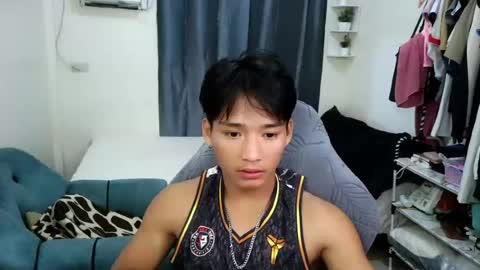 Snapshot of sweet_clarence69 chatting on 23, 6, 2026 CLARENCE online show from 23, 6, 2026