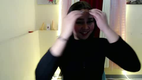 Snapshot of sweet_danicaa chatting on 3, 7, 2026 danice online show from 3, 7, 2026