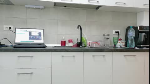 Snapshot of sweet_ella chatting on 5, 2, 2026 online show from 5, 2, 2026