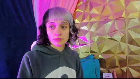  emmili  online show from 5, 1, 2025