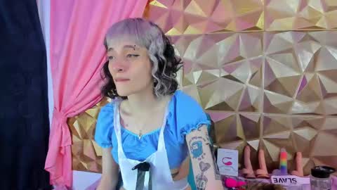  emmili  online show from 9, 2, 2025