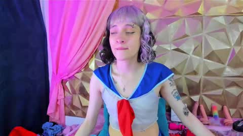  emmili  online show from 11, 2, 2025