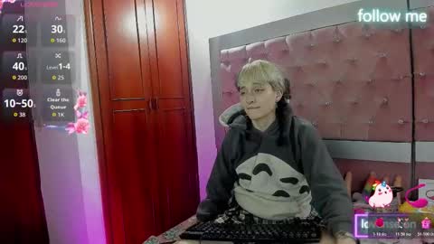  emmili  online show from 14, 1, 2026