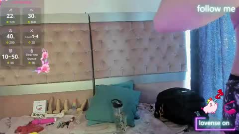  emmili  online show from 2, 6, 2026