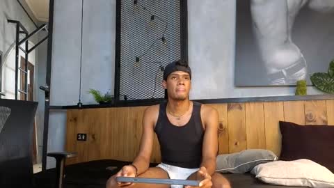 sweet_ethan_ online show from 4, 12, 2025