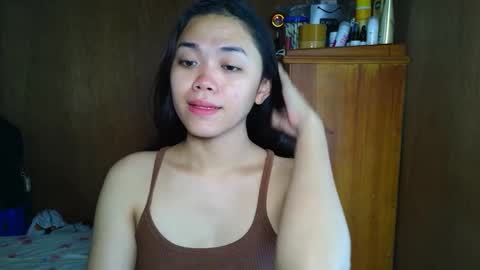 Snapshot of sweet_fantazies chatting on 12, 11, 2025 LIRA AND RIO online show from 12, 11, 2025