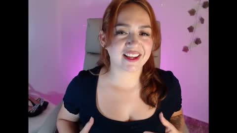 Snapshot of sweet_feeling30 chatting on 4, 2, 2026 carolina online show from 4, 2, 2026