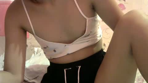 Snapshot of sweet_gamella chatting on 16, 1, 2025 Gael online show from 16, 1, 2025