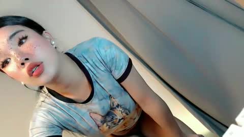 sweet_katrina69 online show from 10, 10, 2025