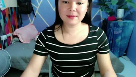 Snapshot of sweet_kendallxxxx chatting on 20, 12, 2024 Nicahhh online show from 20, 12, 2024