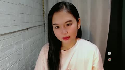 LAIKA online show from 15, 2, 2025